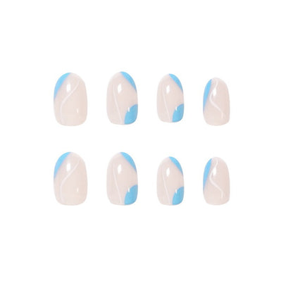 Trendige Nagelkunst mit modernem Wellenmuster Brehn