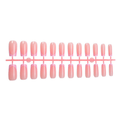 Kunstnagelset mit French Tips Brehn