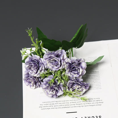 Künstliches Blumengesteck für Tischdekoration