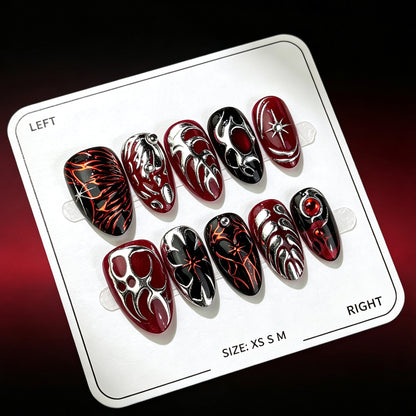 Gothic-inspiriertes dekoratives Press-On-Nagelkunst-Set
