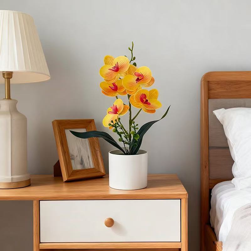 Künstliche Orchideenpflanze für Wohnkultur und Innendekoration
