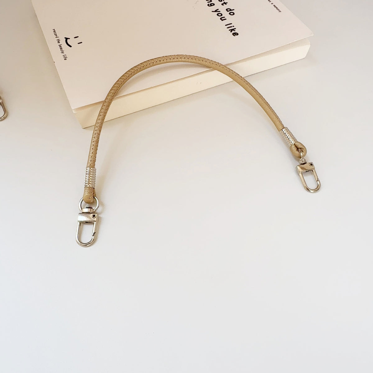 Stylische Silikon-Handykette Brehn