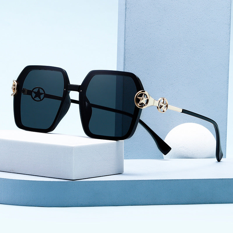 Damen Modische Sonnenbrille mit luxuriösen Verzierungen Brehn