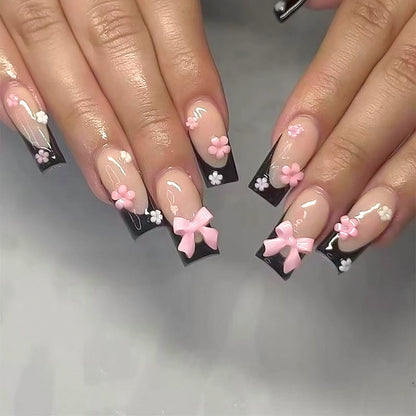Dekorative Press-On Nagelkunst Brehn