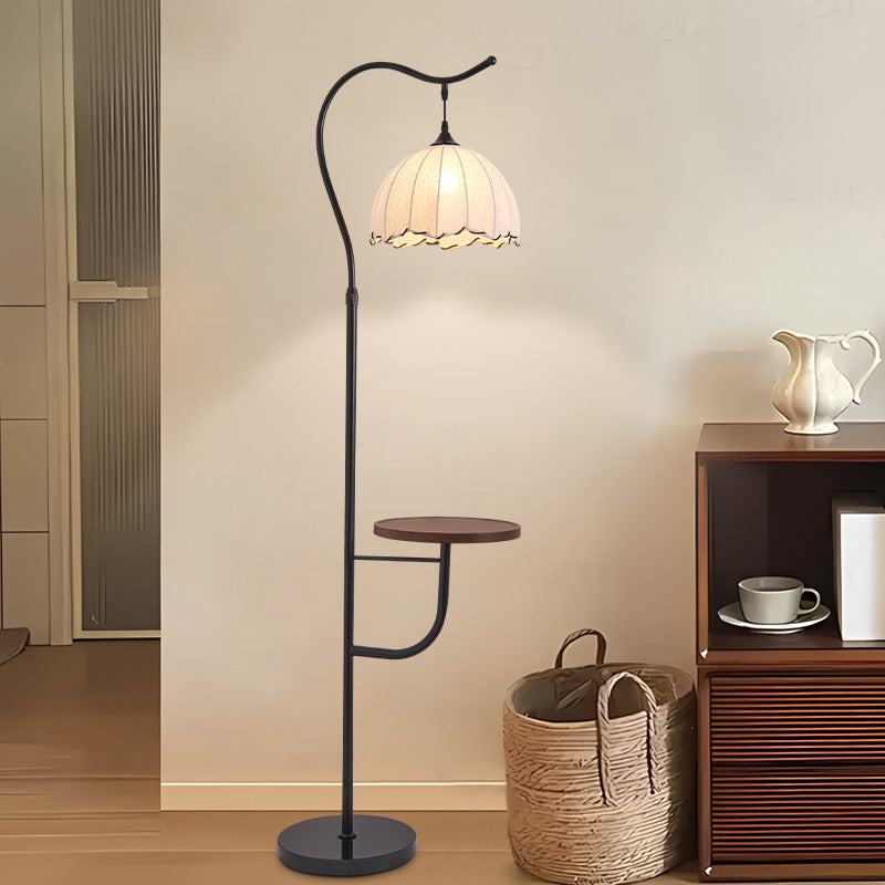 Moderne Bogen Stehlampe mit Beistelltisch