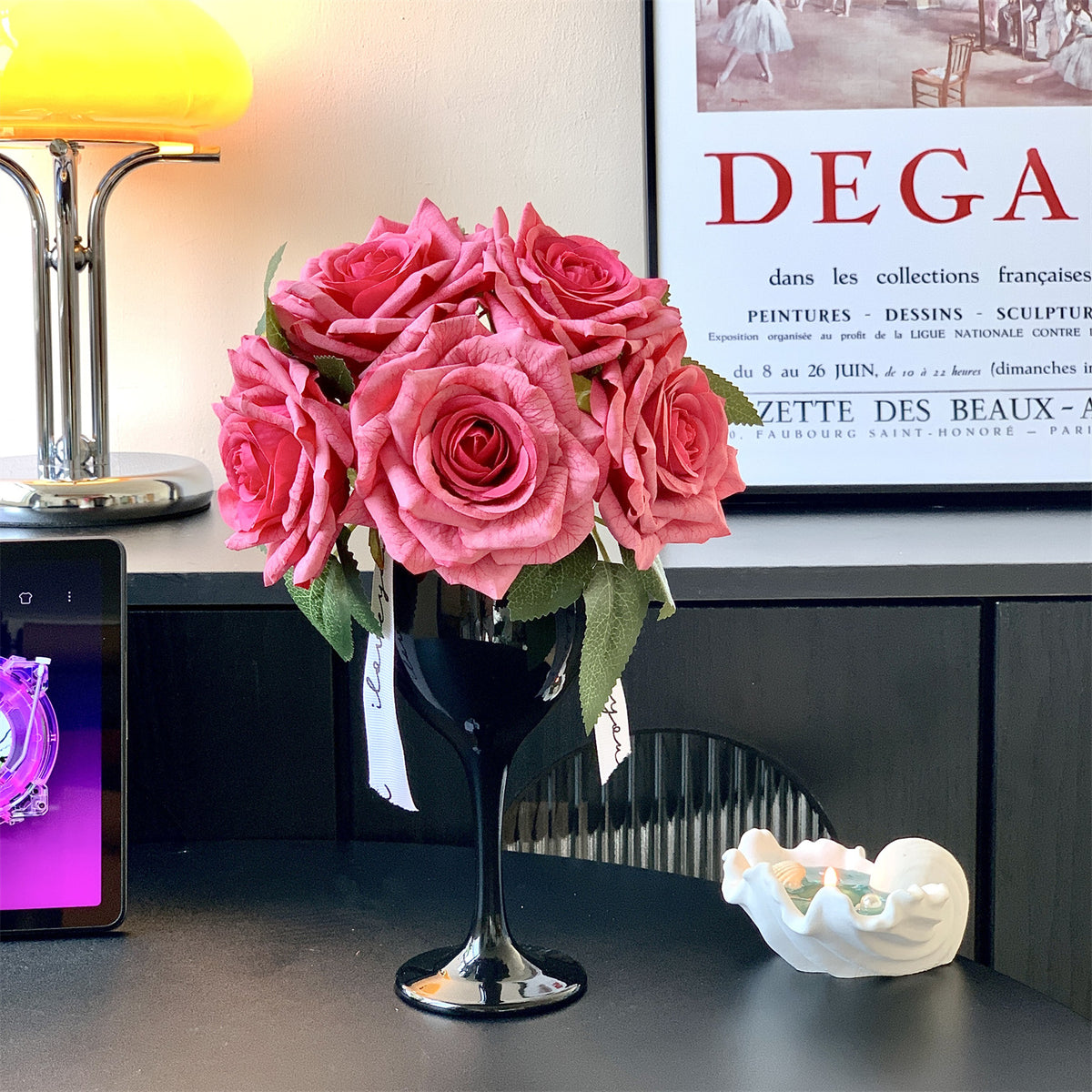 Elegantes Seidenblumenbouquet