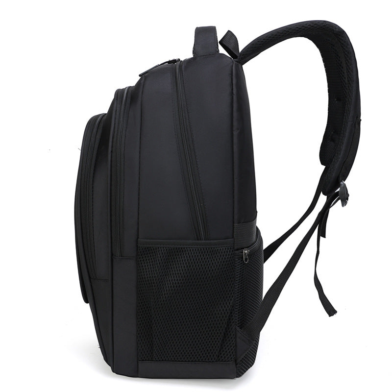 Erweiterter Multi-Taschen-Reiserucksack Brehn
