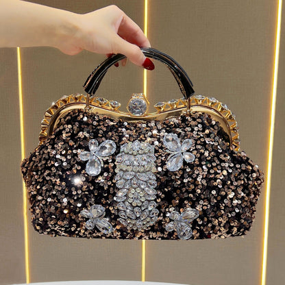 Verzierte Abendtasche