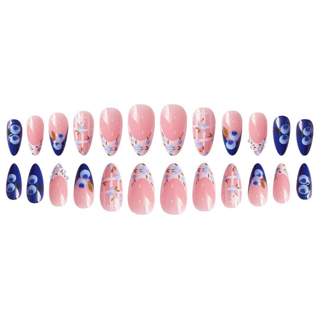 Künstlerisches Nagelschmuck-Set Brehn