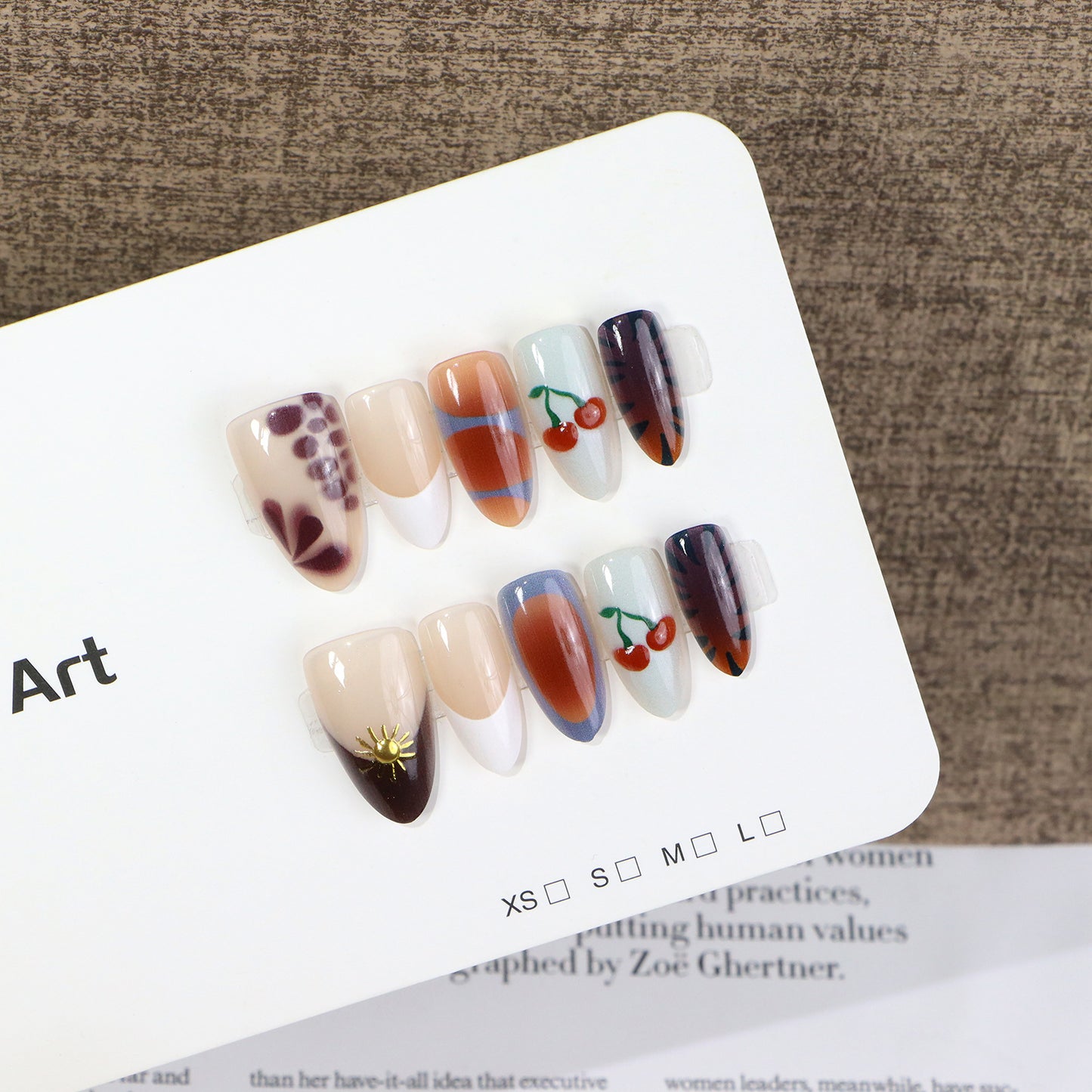 Künstlerisches Acrylnageldesign Brehn