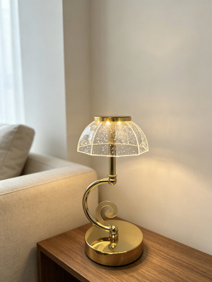 Dekorative Tischlampe