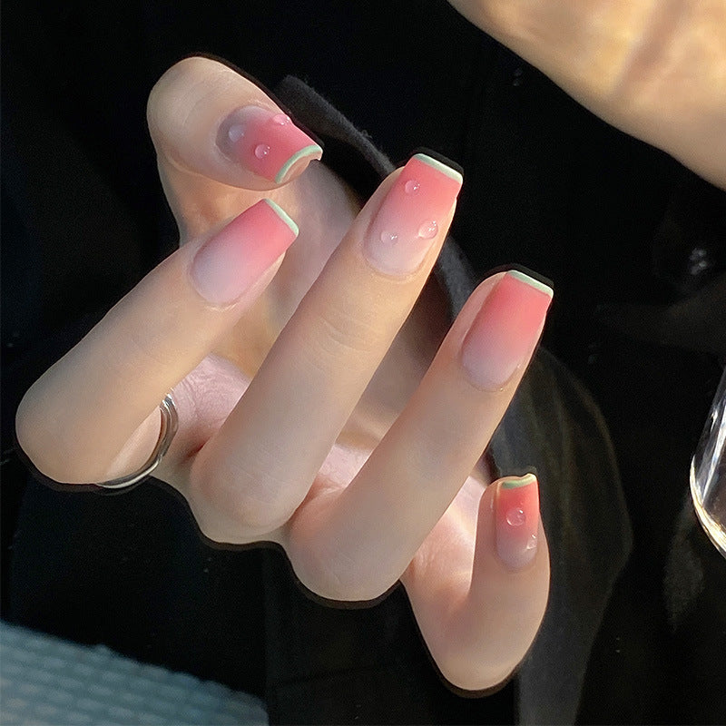Kunstvolle und elegante Nageldesigns Brehn
