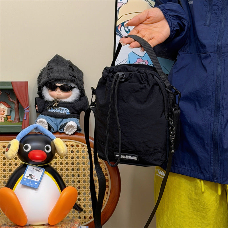 Stylische Kordelzug Mini Rucksack Brehn