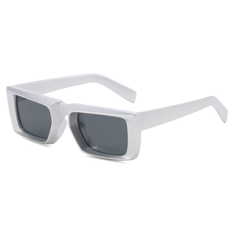 Damen modische Shield-Sonnenbrille mit exzentrischem Design Brehn