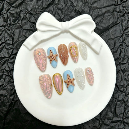 Dekorative Press-On Nagelkunst Set mit einzigartigen maritimen Designs