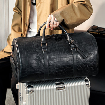 Elegante Reisetasche Im Luxuriösen Krokodil-Look Brehn