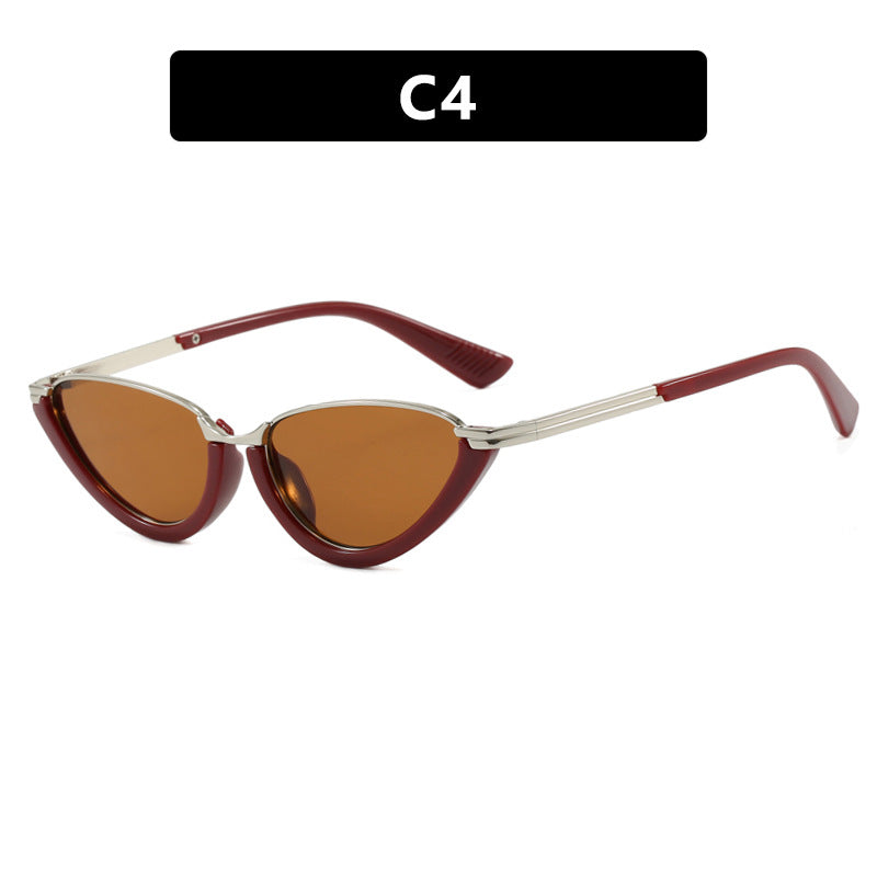 Damen futuristische Cat-Eye Sonnenbrille mit goldenen Akzenten Brehn