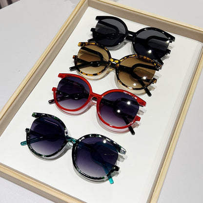 Avant-Garde Zirkuläre Rahmen Sonnenbrille Brehn