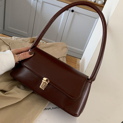 Strukturierte Handtasche