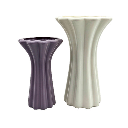 Modern Flötenförmiger Keramikvase Brehn