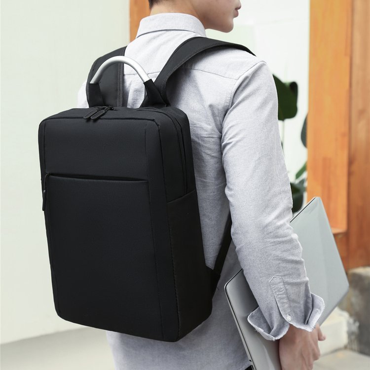 Vielseitiger USB-Lade-Rucksack Brehn