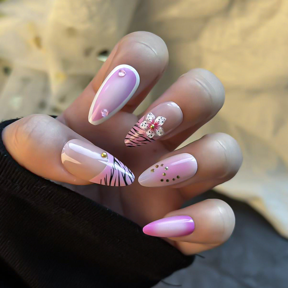 Künstlerische Druck-Nagelkunstkollektion Brehn