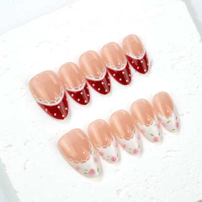 Künstlerische Press-On Nagelset mit Vintage-Blumen- und Punktedesign Brehn