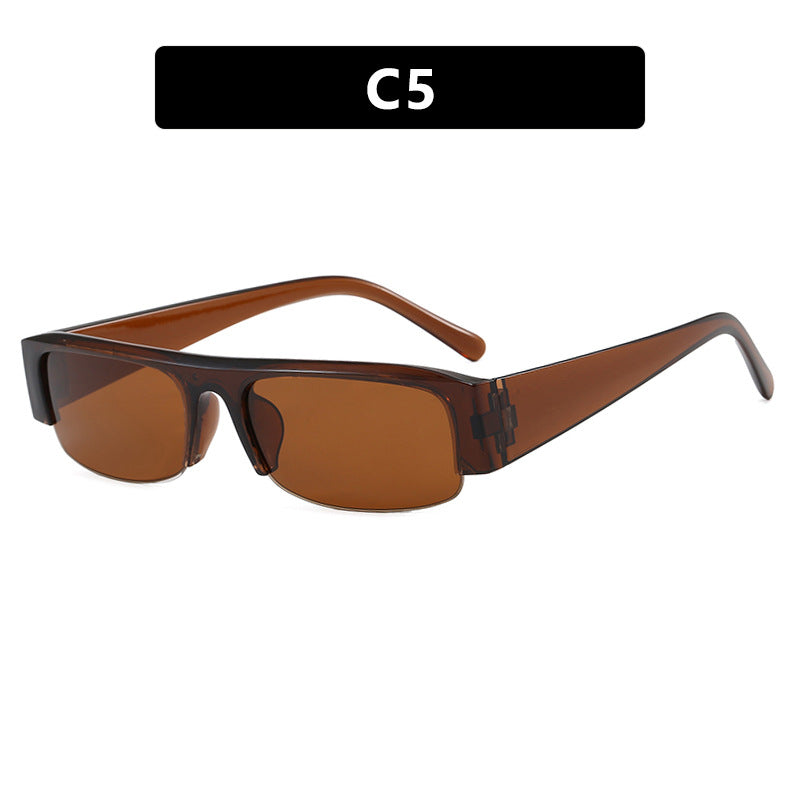 Damen Sonnenbrille im urbanen Stil mit breitem Rahmen und schützendem UV-Filter Brehn