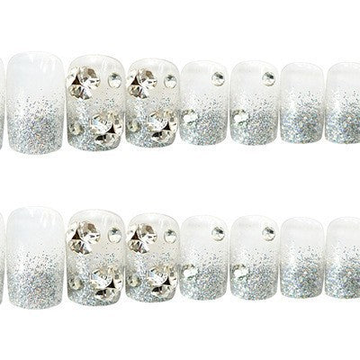 Rhinestone-verzierte Press-On Nagelkunst Brehn