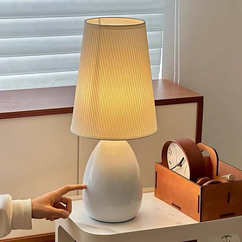 Stylische Minimalistische Tischlampe