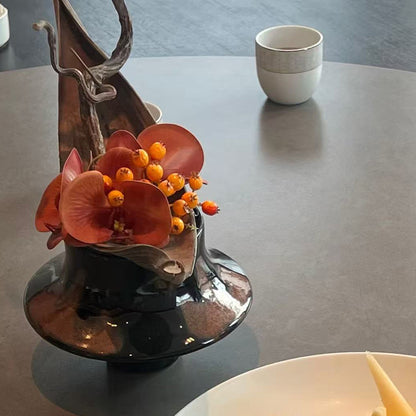Künstlerische dekorative Blumen vase