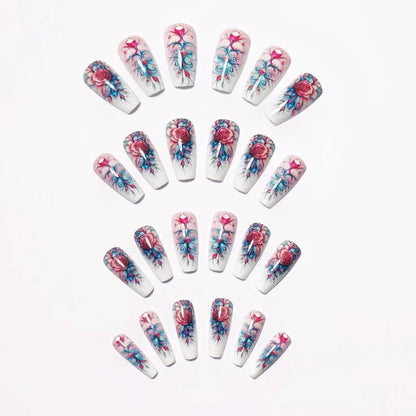 Künstlerische florale Acryl-Nagelkunst Brehn