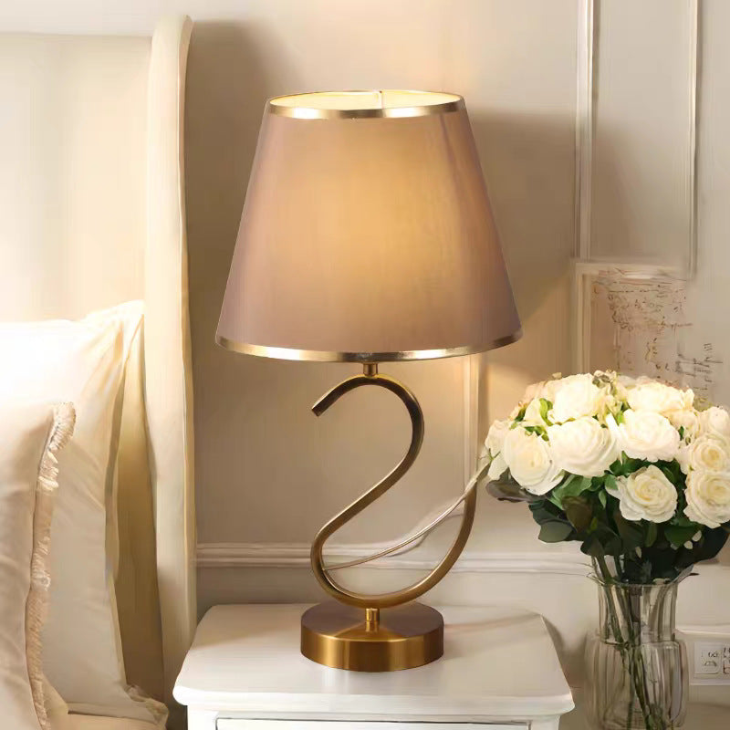 Elegante Schwan-Design Tischlampe
