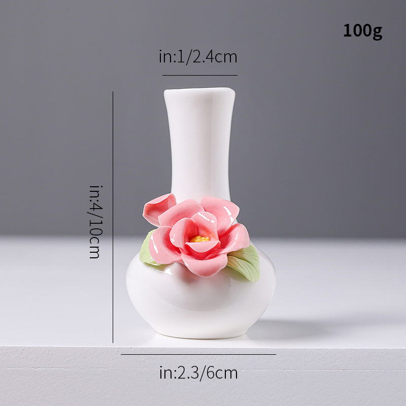 Dekorativer minimalistischer Blumenvasen