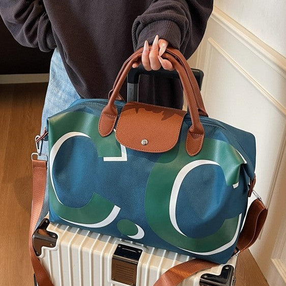 Geräumige Sport- Und Reisetasche Mit Verstellbarem Schulterriemen Brehn