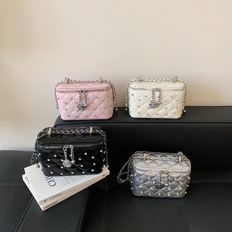 Elegante gesteppte Abendhandtasche