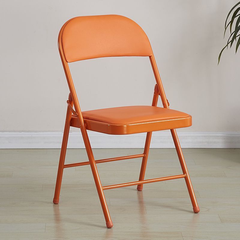 Klappstuhl mit ergonomischem Design und PU-Polsterung Brehn