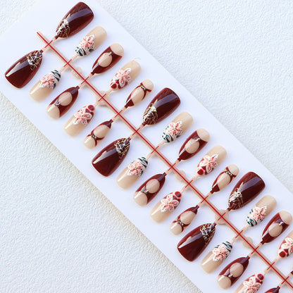 Dekoratives Nagelkunst Press-On Set