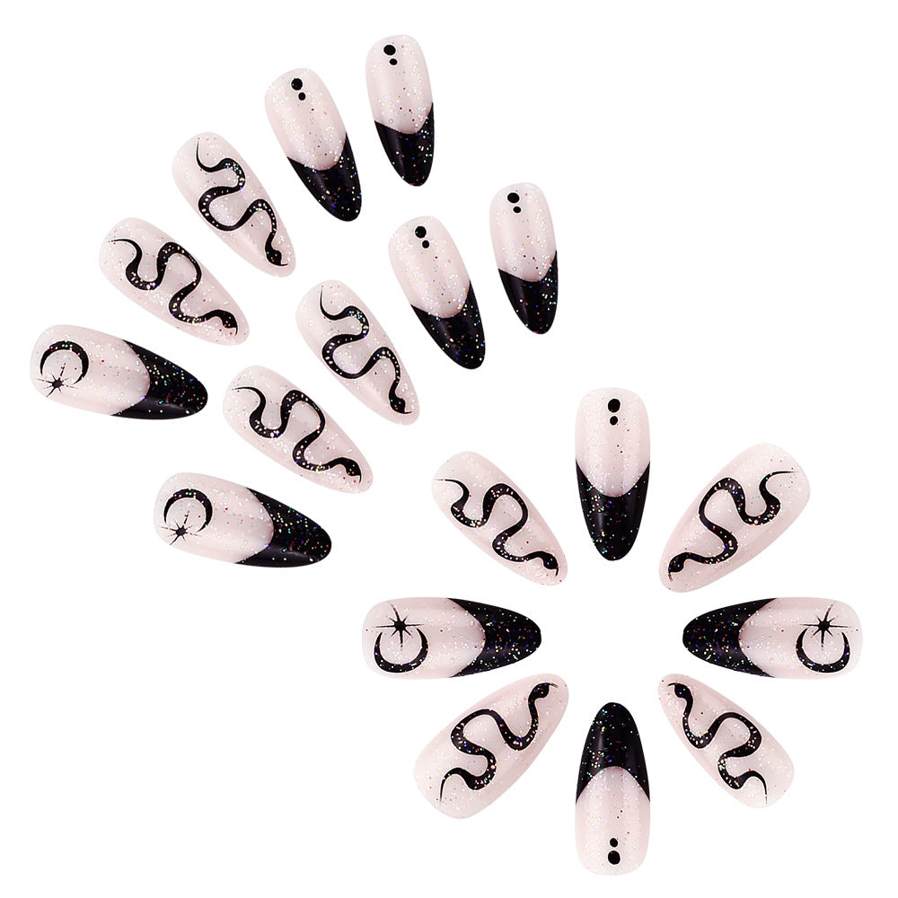 Halloween-Themen Künstlerische Press-On Nagelset Brehn