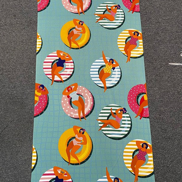 Strandtuch mit tropischem Flamingo-Design Brehn