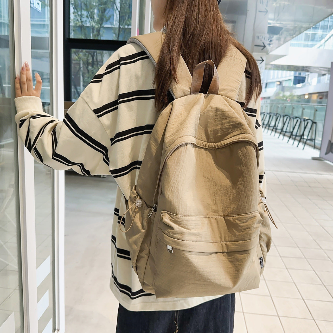 Sportlicher Rucksack mit Praktischen Seitentaschen Brehn