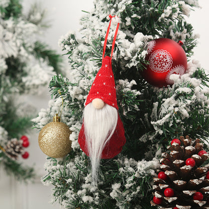 Niedliche Weihnachtsbaumdekoration im Gnom-Design Brehn