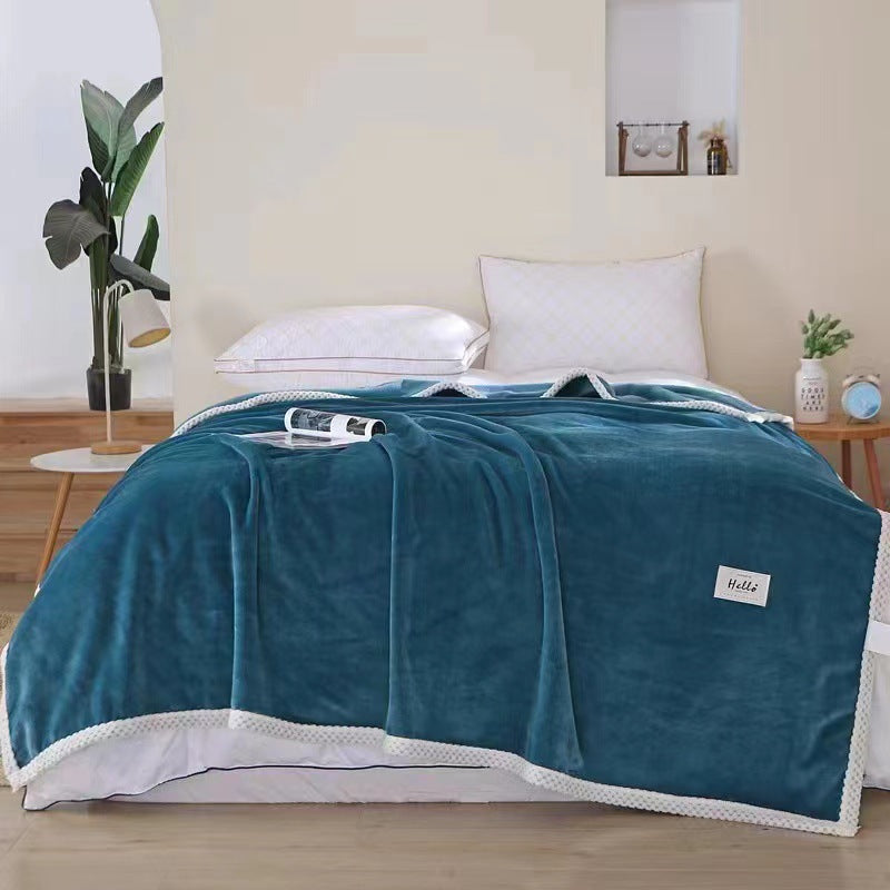 Unisex Kuscheldecke mit verspieltem Wolken-Design Brehn