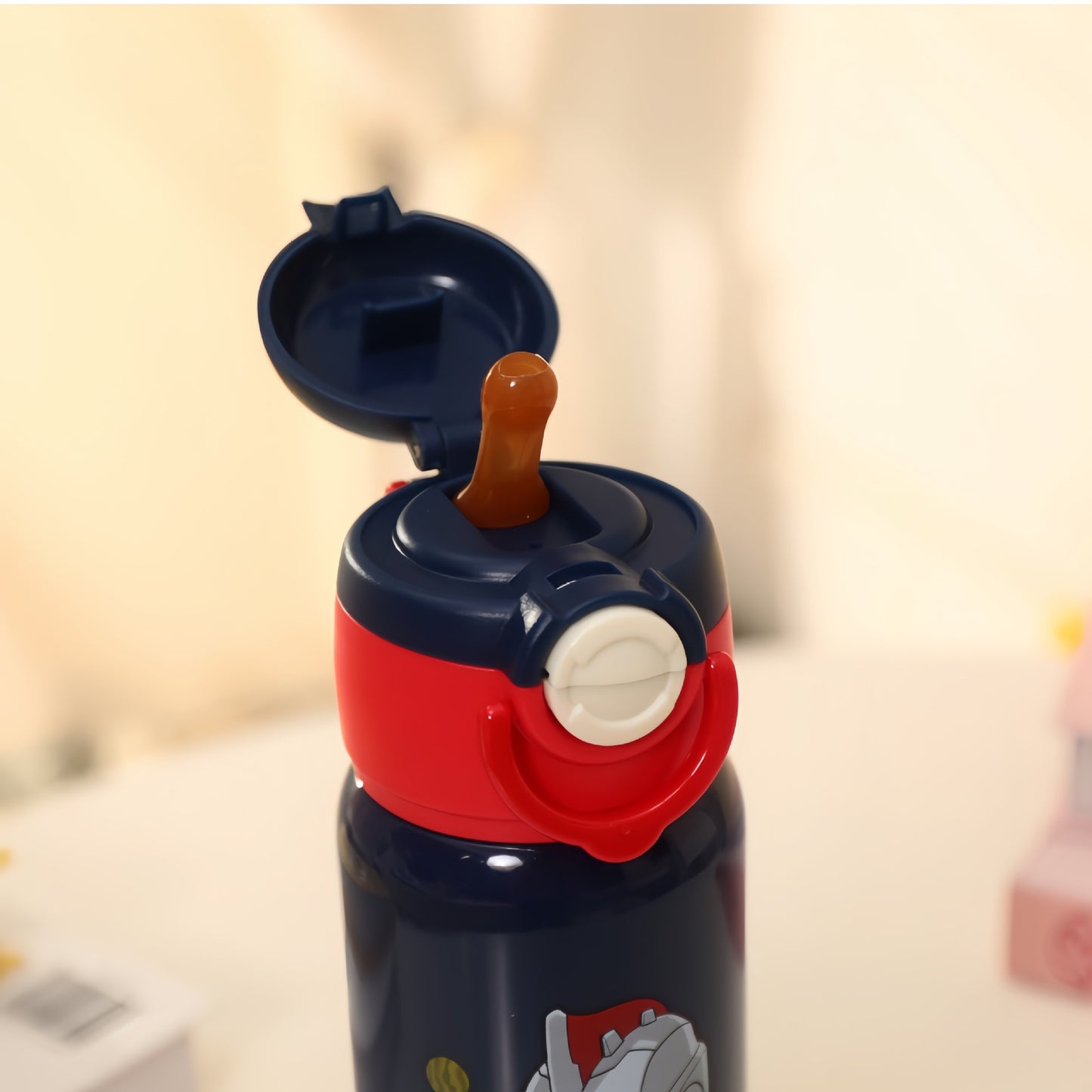 Damen Isoliertrinkflasche mit Heldenmotiv Brehn