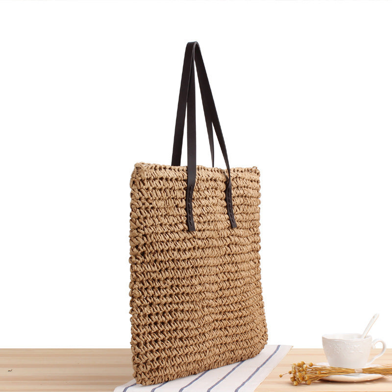 Handtasche Aus Handgewebtem Naturmaterial mit Robusten Griffen Brehn