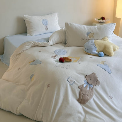 Kinder-Bettwäsche-Set aus Baumwolle mit applizierten Heißluftballon- und Teddybär-Motiven Brehn