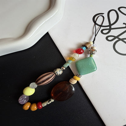 Stylische Perlen-Handykette Brehn