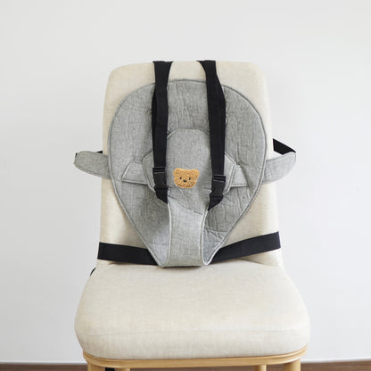 Transportable gepolsterter Babystuhl-Hochstuhl mit Sicherheitsgurten