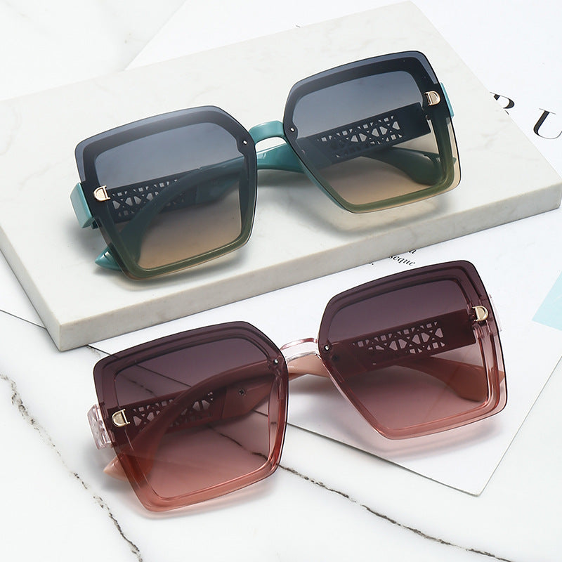 Damen modische quadratische Sonnenbrille mit robustem Rahmen und UV-Schutz Brehn