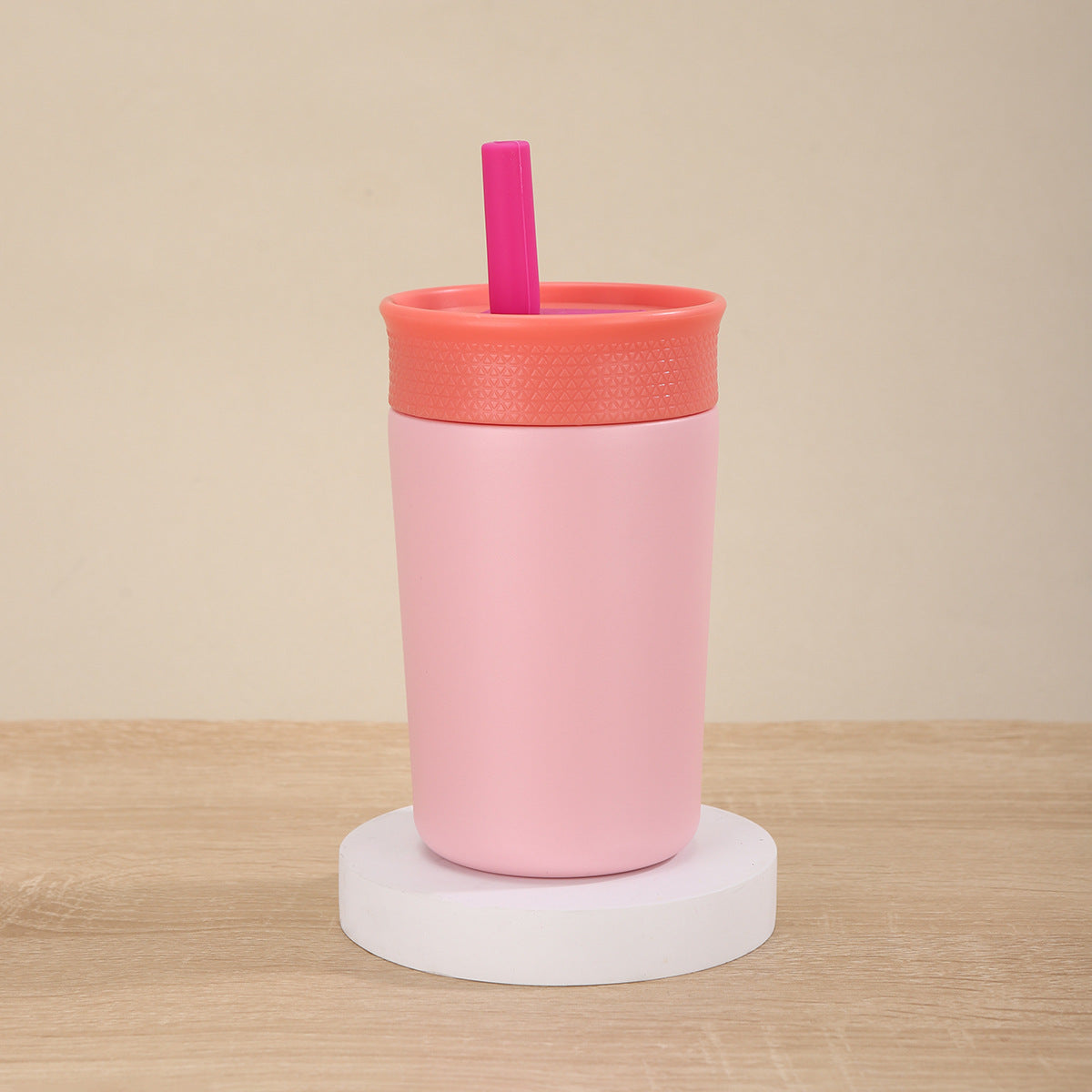 Damen Isolierte Trinkflasche mit Silikonhut und Strohhalm Brehn